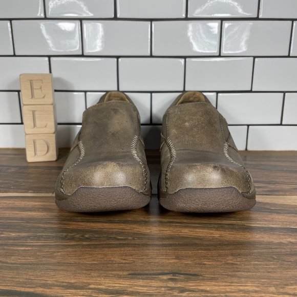 Dansko Womens Kim Nubuck Distressed Brown Leather Round Toe Slip On Clog Sz EU37 - Picture 2 of 10